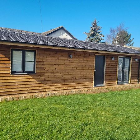 The Birch Lodge Located In Pegsdon Hexton Exteriér fotografie